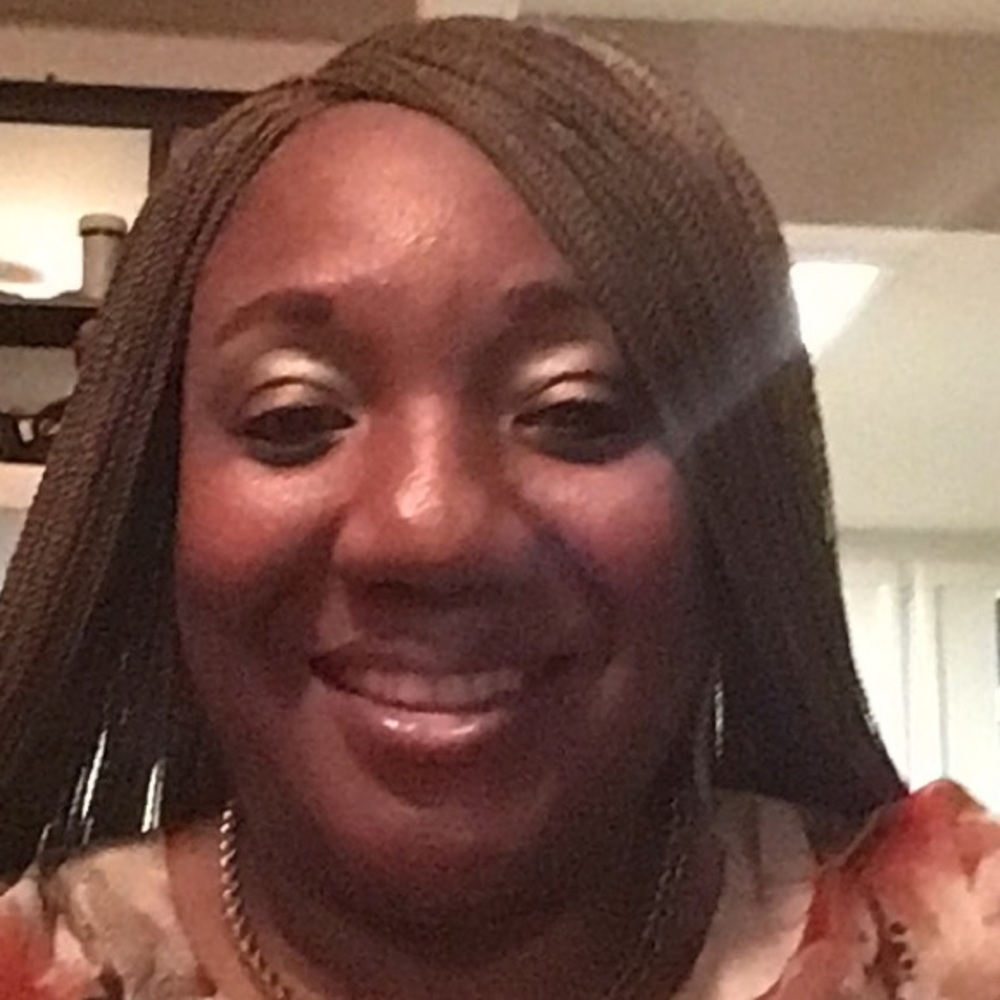 Meet your Posher, Lynette